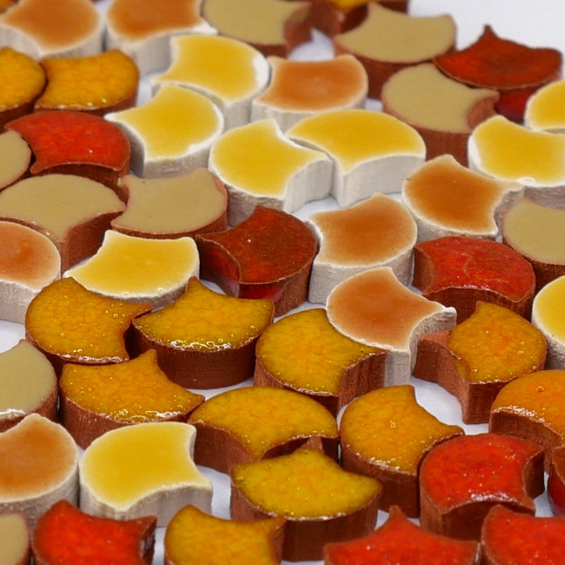 Mini mosaic scales 8mm, 2500 tesserae mix orange, MXOR
