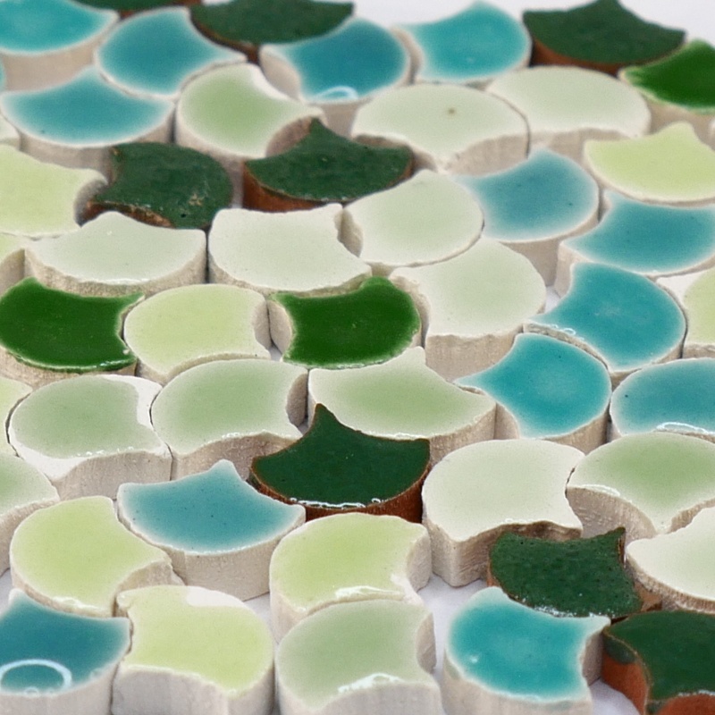 Mini mosaic scales 8mm, 1000 tesserae mix green, MXVR