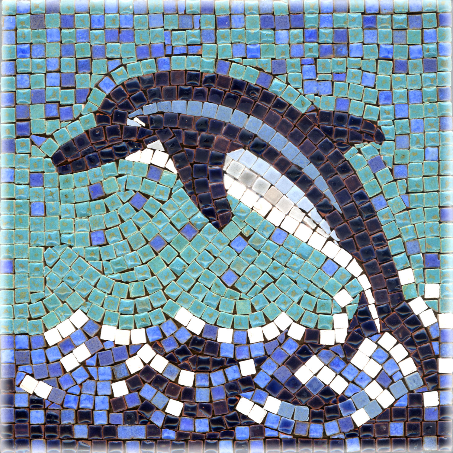 Мозаика кг. Римская мозаика Пеликан. Дельфин мозаика смальта. Древнегреческие мозаики Дельфин. Мозаика древнеримская Дельфин.